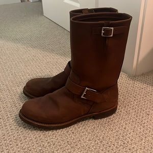 Red Wing Men’s Heritage Dress Boots